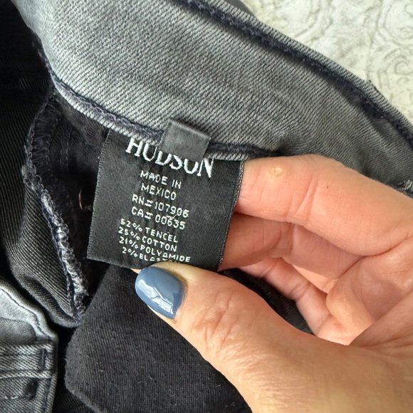 Hudson Krista Super Skinny Ankle Jeans - Picture 10 of 16